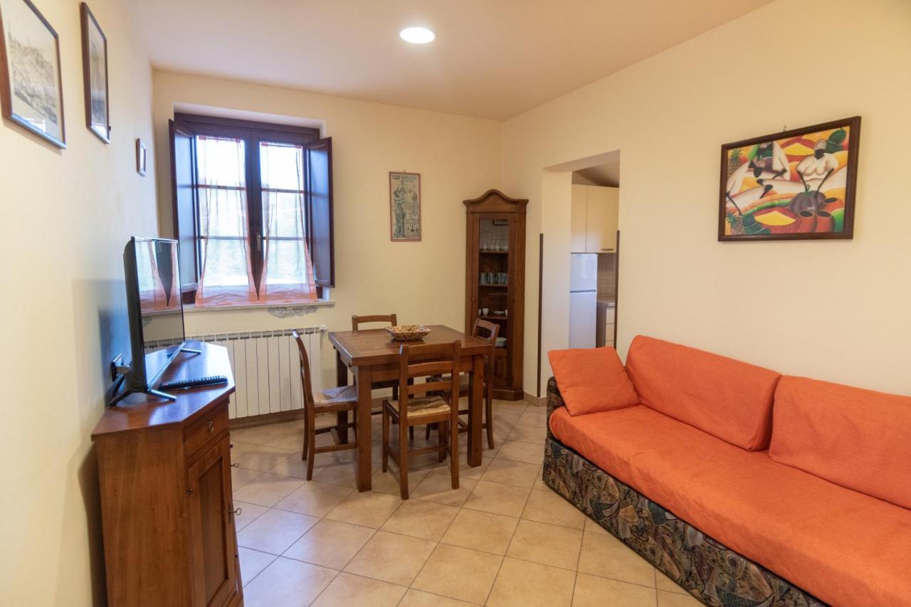 Residenza Il Falchetto อัสซิซี ภายนอก รูปภาพ