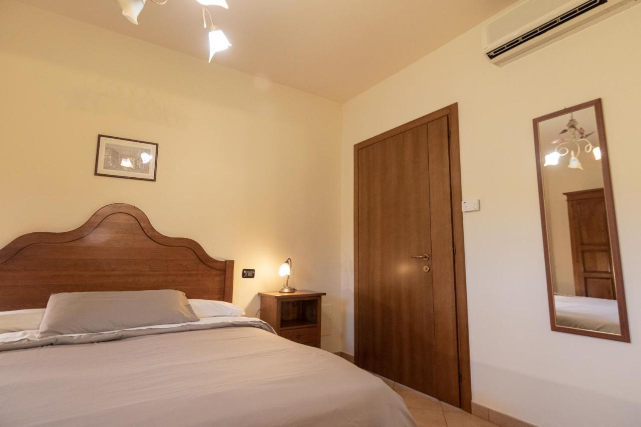 Residenza Il Falchetto อัสซิซี ภายนอก รูปภาพ