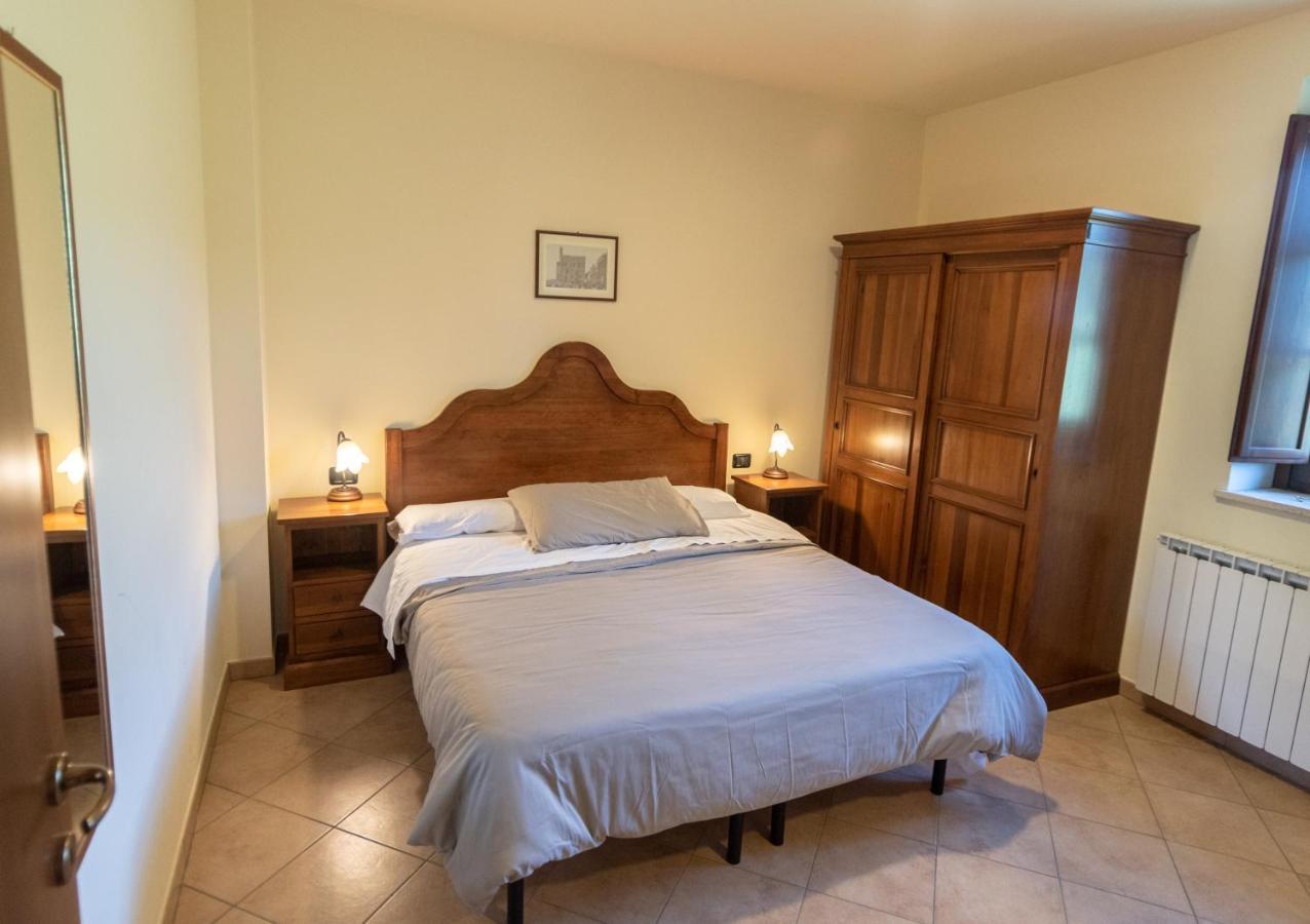 Residenza Il Falchetto อัสซิซี ภายนอก รูปภาพ