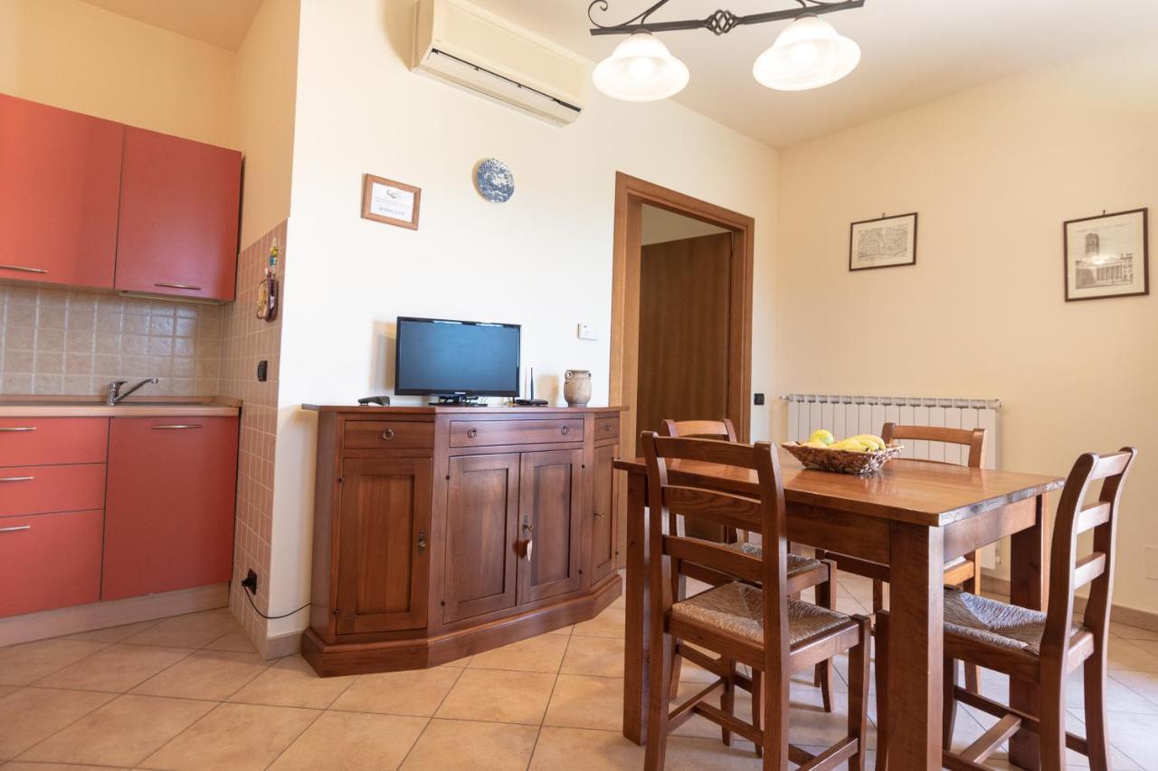 Residenza Il Falchetto อัสซิซี ภายนอก รูปภาพ