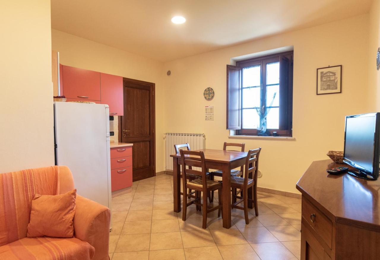 Residenza Il Falchetto อัสซิซี ภายนอก รูปภาพ