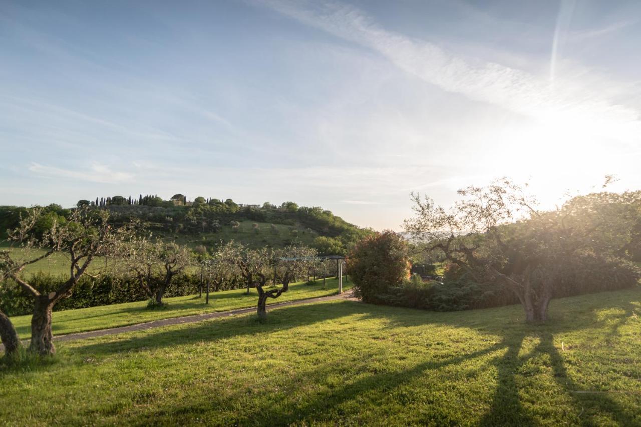 Residenza Il Falchetto อัสซิซี ภายนอก รูปภาพ
